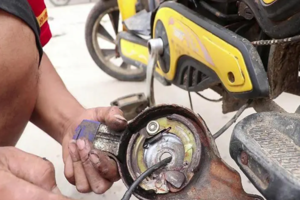 滨海新区电动车刹车故障